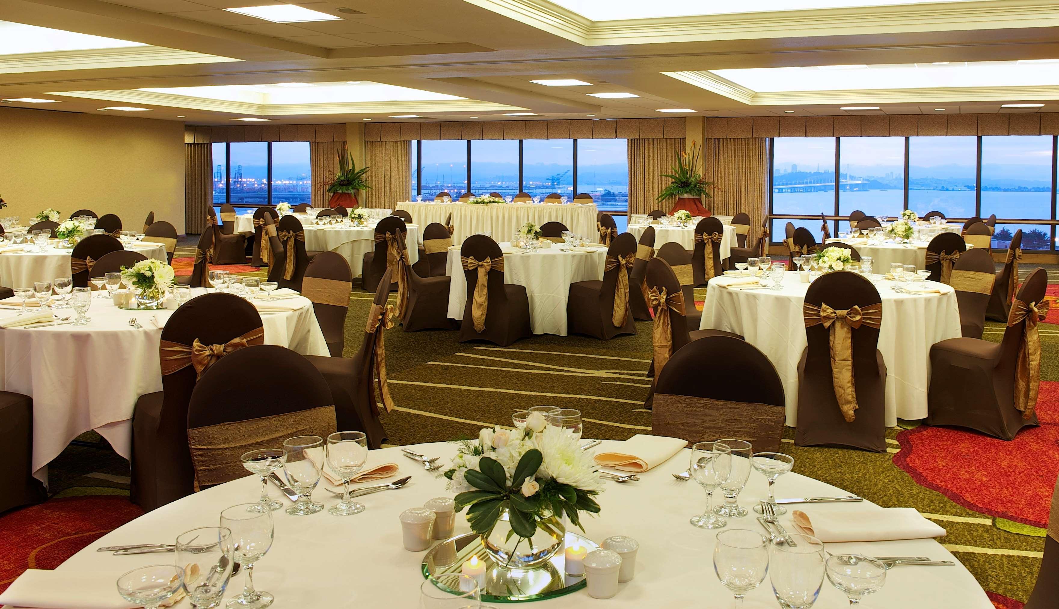 Hilton Garden Inn San Francisco/Oakland Bay Bridge Emeryville Esterno foto