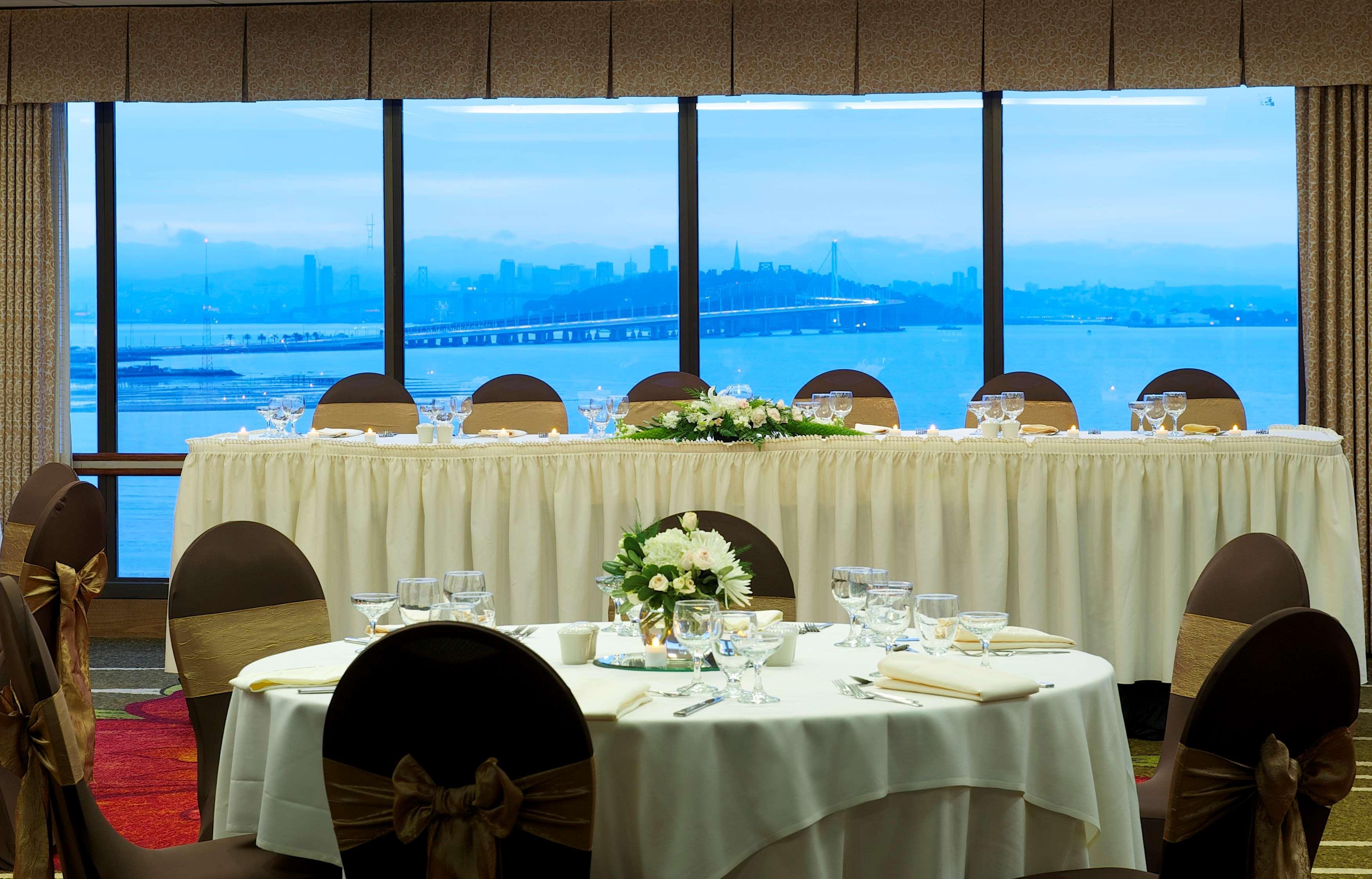 Hilton Garden Inn San Francisco/Oakland Bay Bridge Emeryville Esterno foto