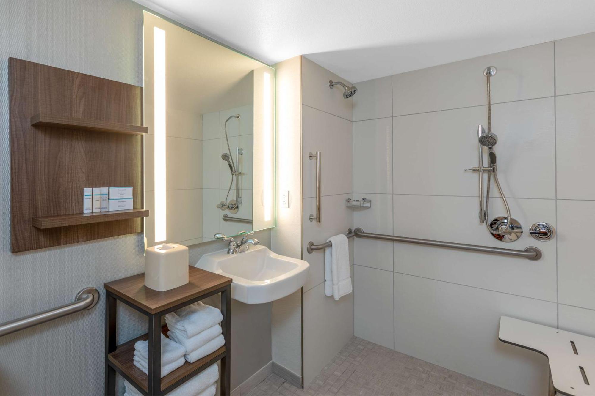 Hilton Garden Inn San Francisco/Oakland Bay Bridge Emeryville Esterno foto